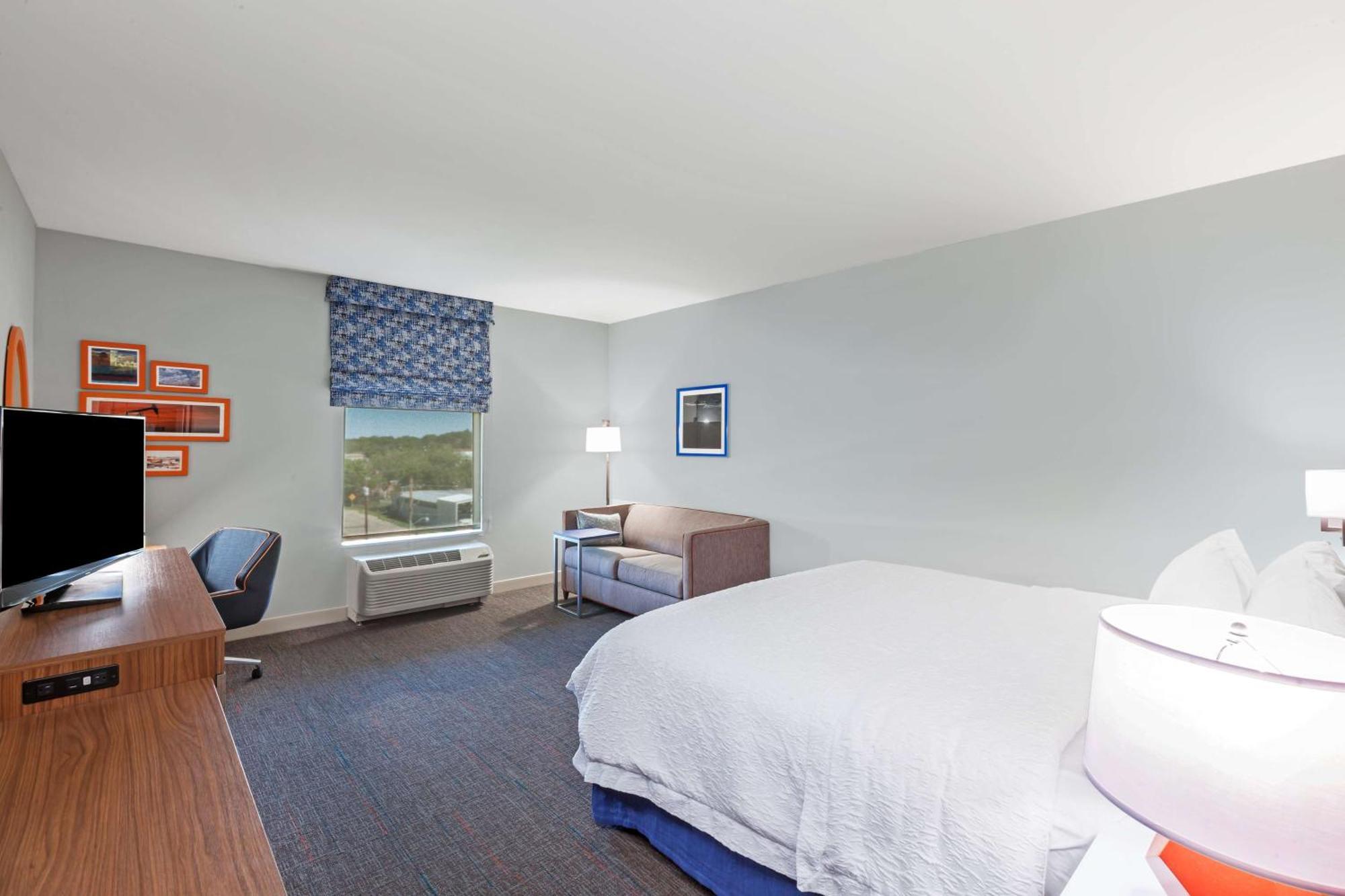 Hampton Inn Ozona Exterior photo